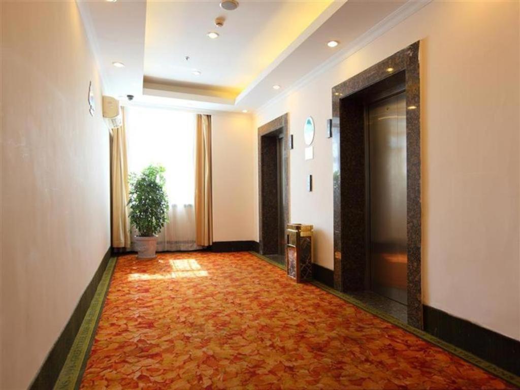 Vx Hotel Shanghai Yixian Road Dabaishu Zewnętrze zdjęcie
