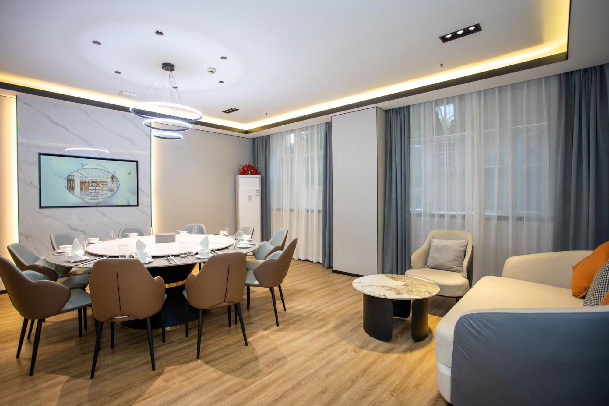 Vx Hotel Shanghai Yixian Road Dabaishu Zewnętrze zdjęcie