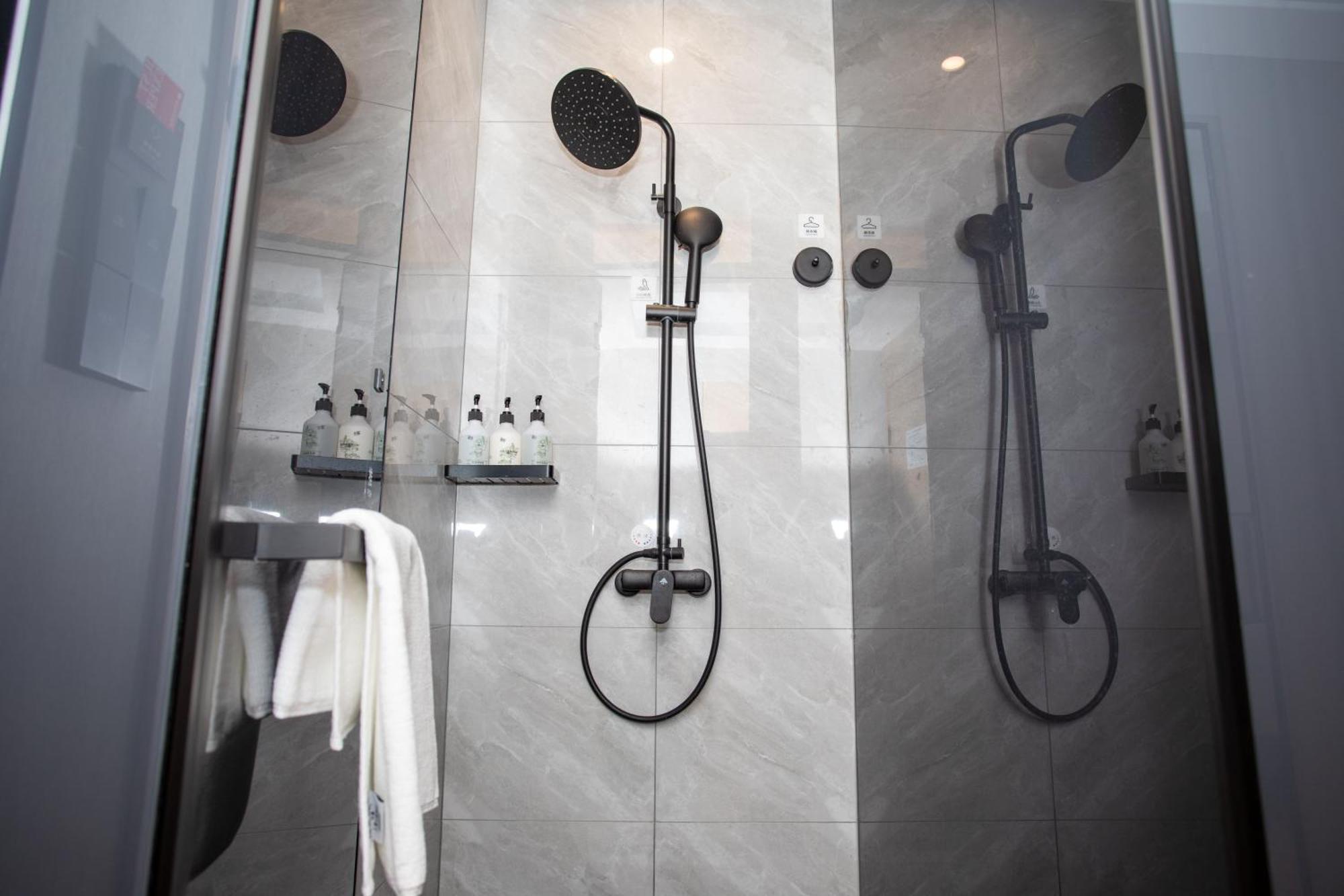 Vx Hotel Shanghai Yixian Road Dabaishu Zewnętrze zdjęcie
